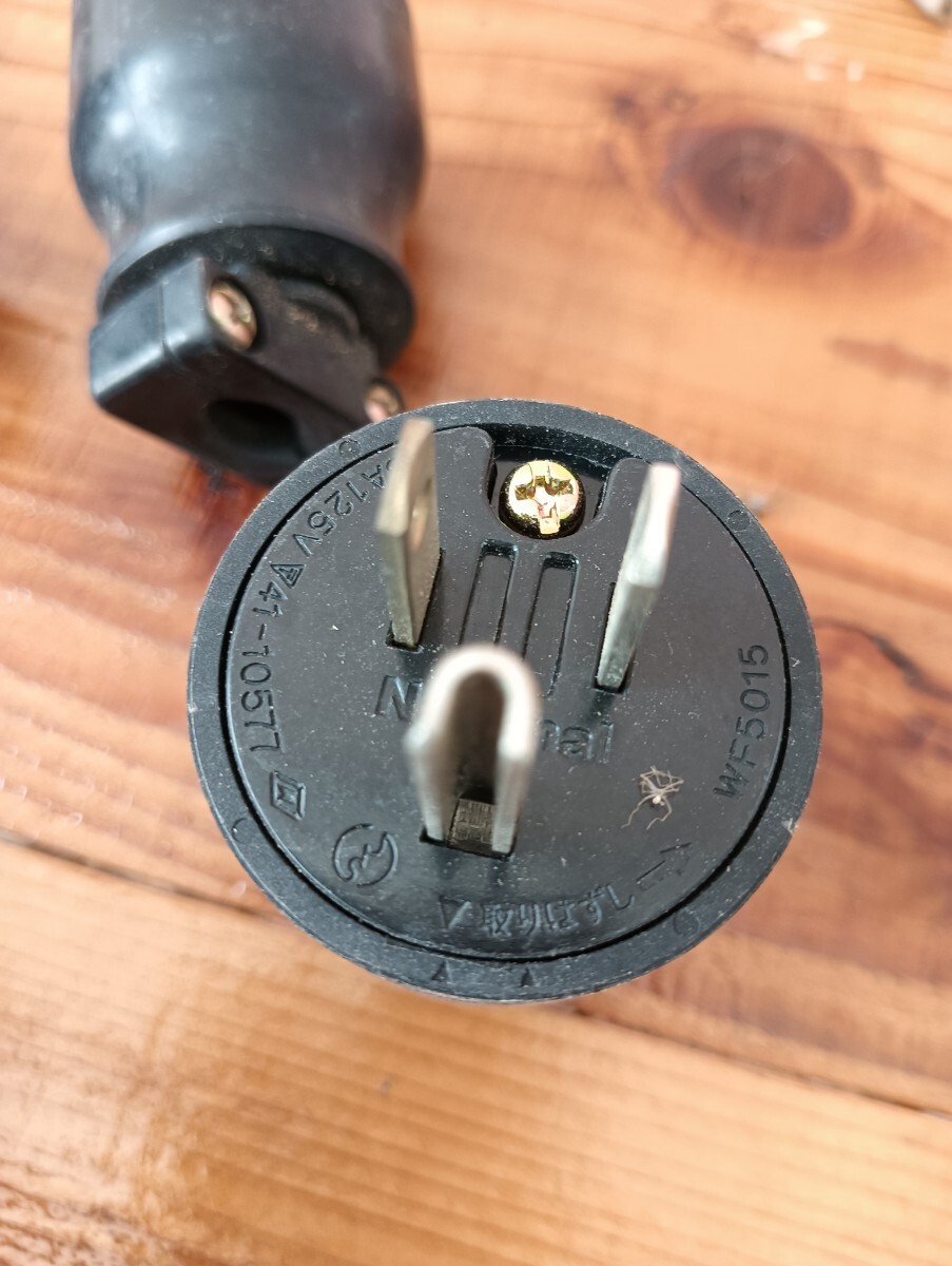 松下電工　ナショナル　WF5015 　3P コンセント他　三相　防水ゴム　接地　乾燥機　動力_画像4