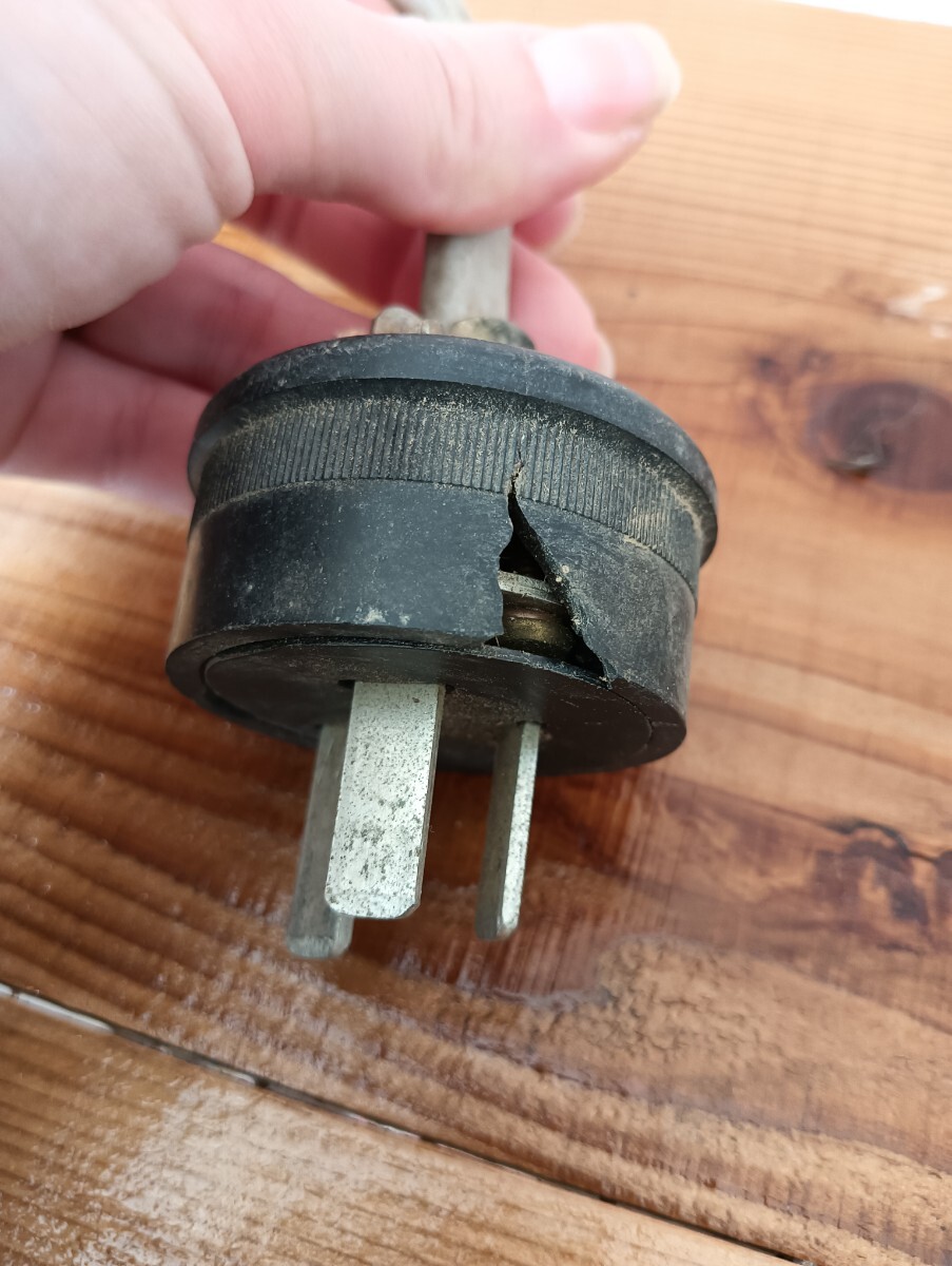 松下電工　ナショナル　WF5015 　3P コンセント他　三相　防水ゴム　接地　乾燥機　動力_画像7