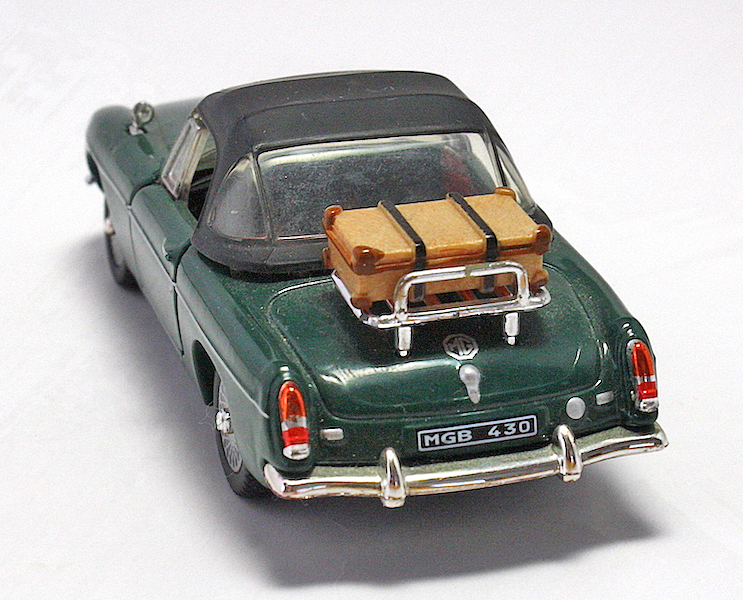 HONGWELL Hongwell 1/43 MGB Soft Top. зеленый / белый 2 шт. комплект