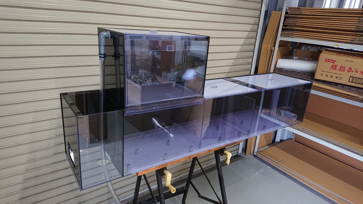 150cm アクリル水槽用淵がけ 上部フィルター 三面スモーク 150cm アクリル水槽用淵がけ 上部フィルター 三面スモーク