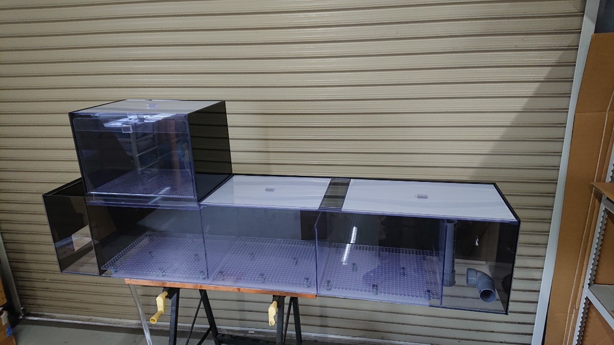 150cm アクリル水槽用淵がけ 上部フィルター 三面スモーク 150cm アクリル水槽用淵がけ 上部フィルター 三面スモーク