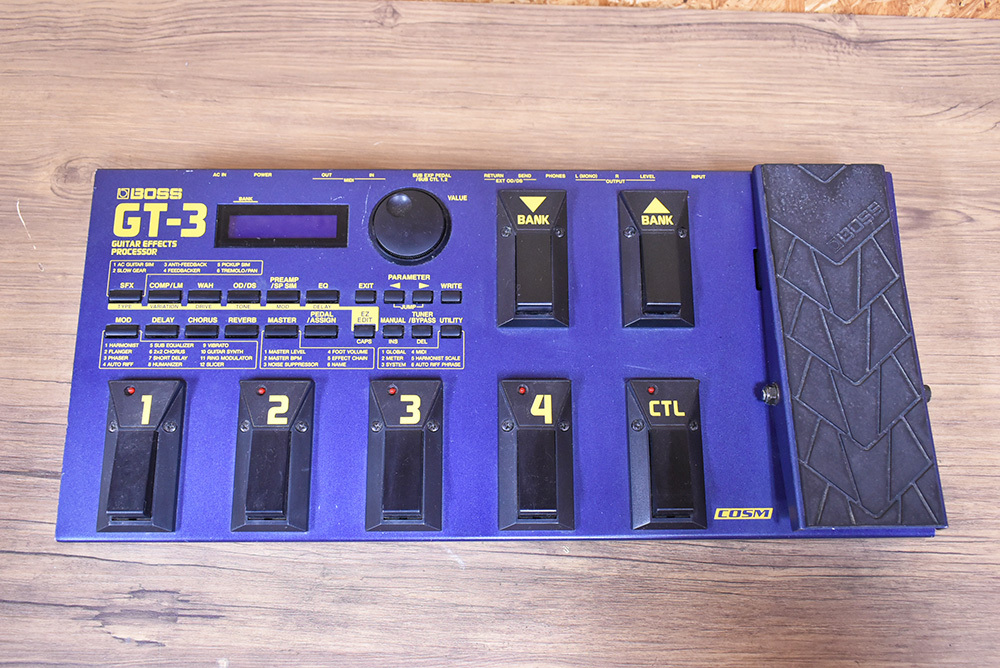 Amazon | BOSS ボス GT-5 マルチエフェクター | エフェクター