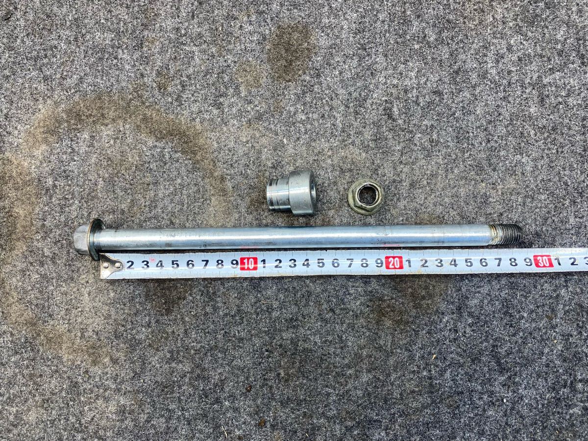マジェスティ250 SG03J フロントアクスルシャフト ホイールカラー フロントシャフト アクスルシャフト