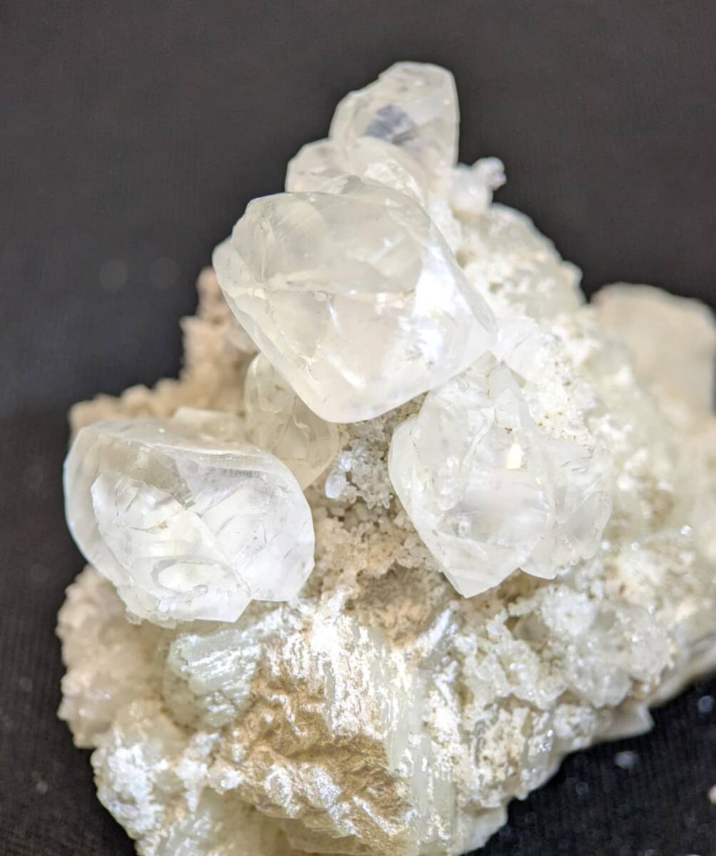 国産鉱物 輝沸石 Heulandite 愛媛県上浮穴郡久万町 槙ノ川