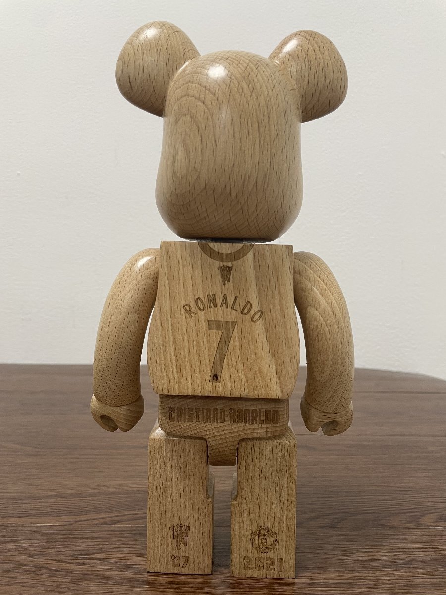 【正規品質保証】 x BE@RBRICK カリモクx Ronaldo Cristiano wooden carved 400% キューブリック、ベアブリック