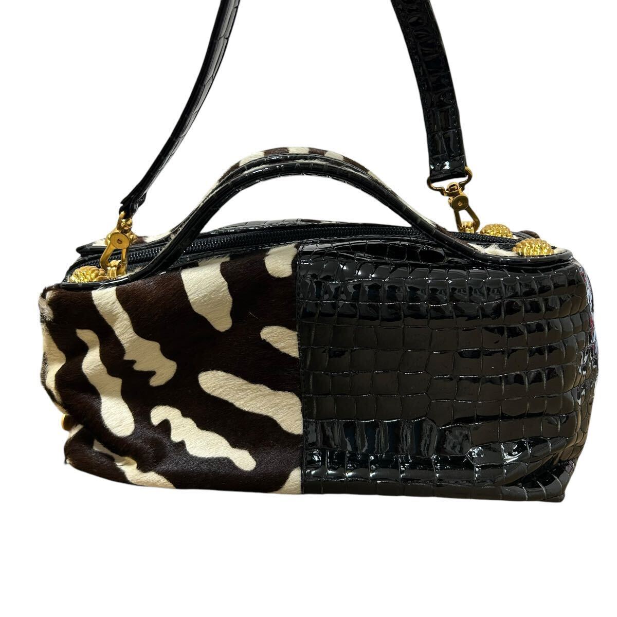 ブランド品専門の CELENCEE セレンシー 新品 2WAYBAG はらこ ブランド品専門の CELENCEE セレンシー 新品 2WAYBAG はらこ