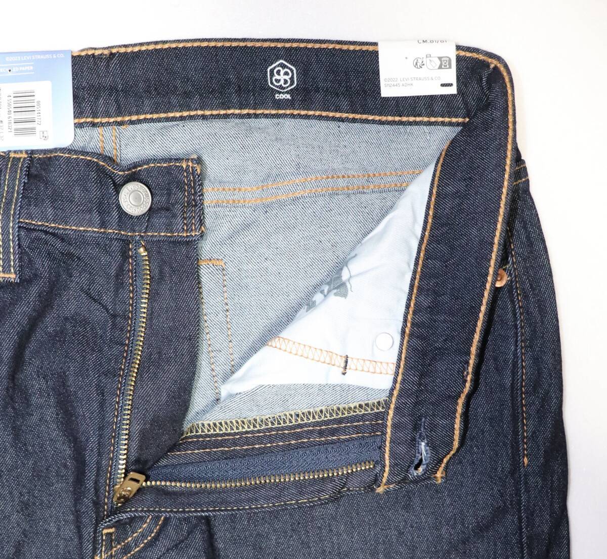 新品 リーバイス 00514-1772 W31 L32 514 ストレート インディゴ 新品 リーバイス 00514-1772 W31 L32 514 ストレート インディゴ