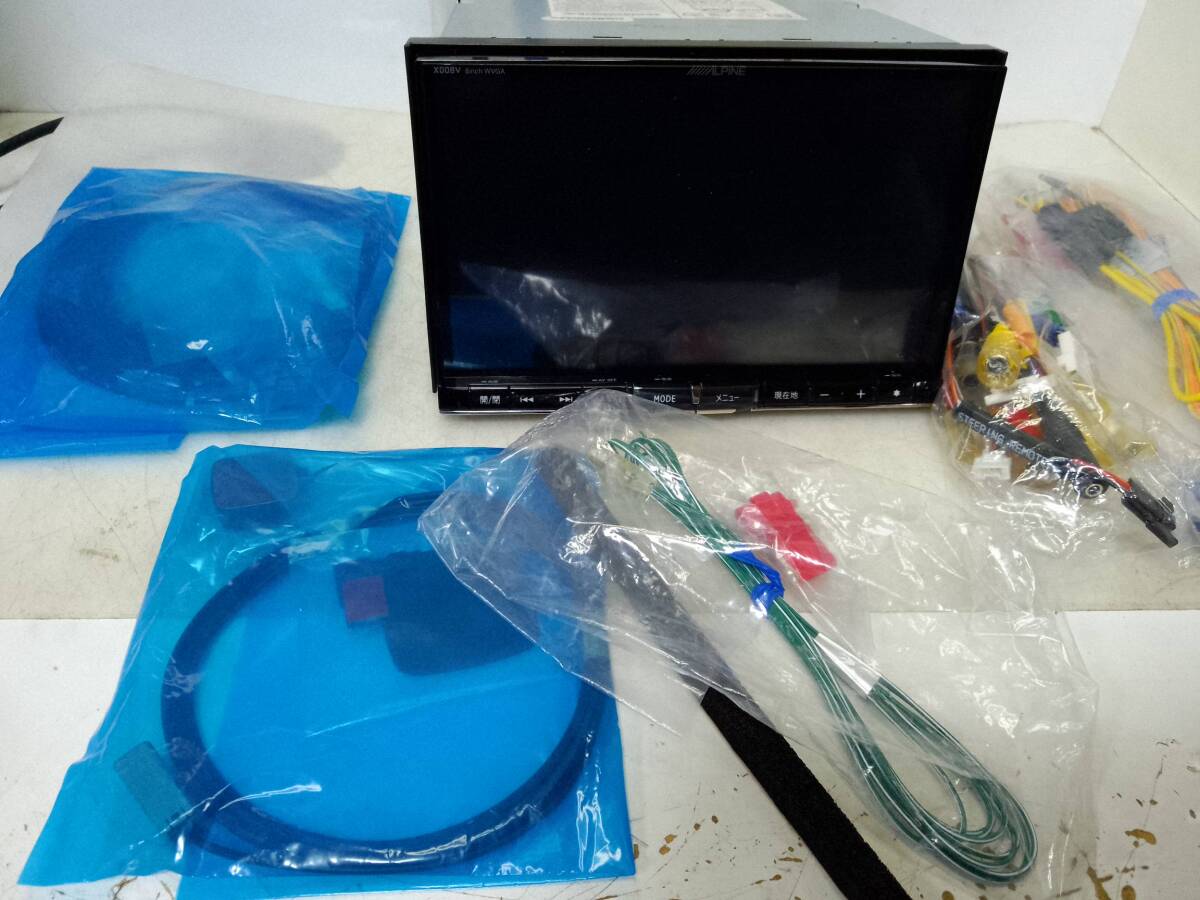 即決！アルパイン 8インチSDナビX008V アンテナ?汎用電源付き