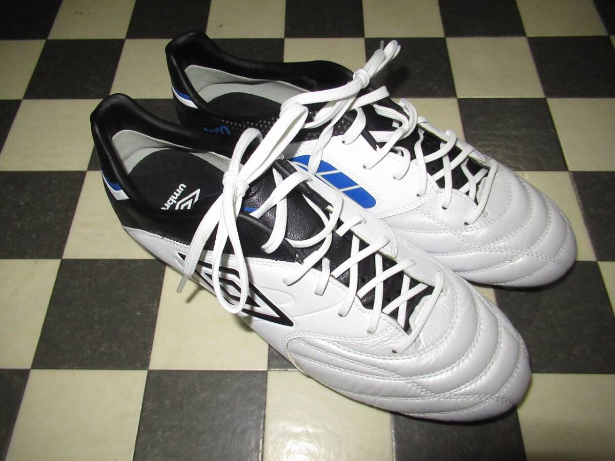 ☆UMBRO/アンブロ☆新品未使用 アクセレイター プロ WIDE HG ☆UMBRO/アンブロ☆新品未使用 アクセレイター プロ WIDE HG