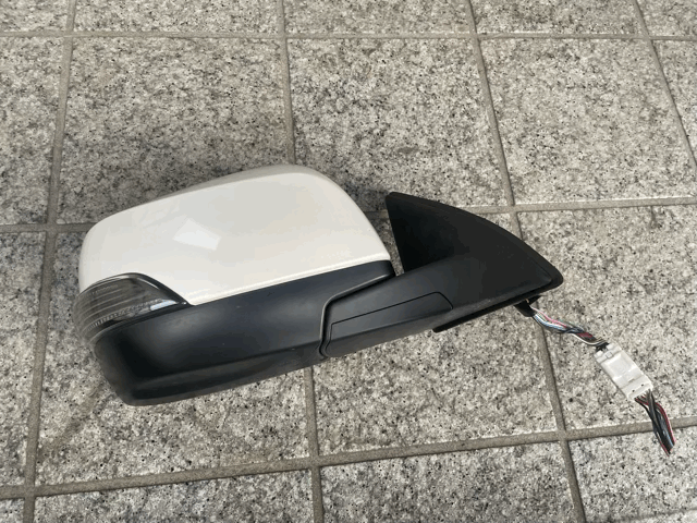 ★☆后期 スバル レガシィ BRG BMM BRM BR9 BM9用純正ドアミラー 右1/1 J20/37J 動作確認済み☆★