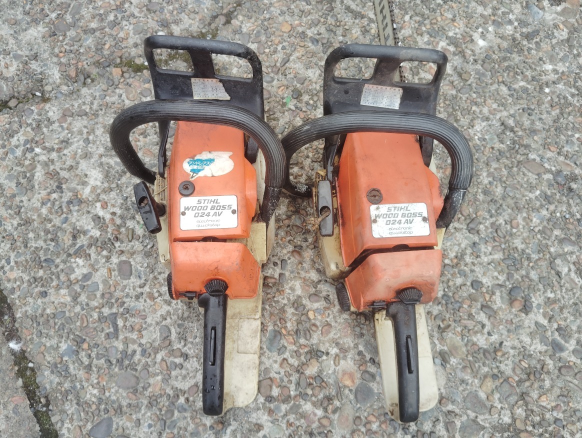 2個まとめて STIHL スチール エンジンチェンソー WOOD BOSS 2個まとめて STIHL スチール エンジンチェンソー WOOD BOSS