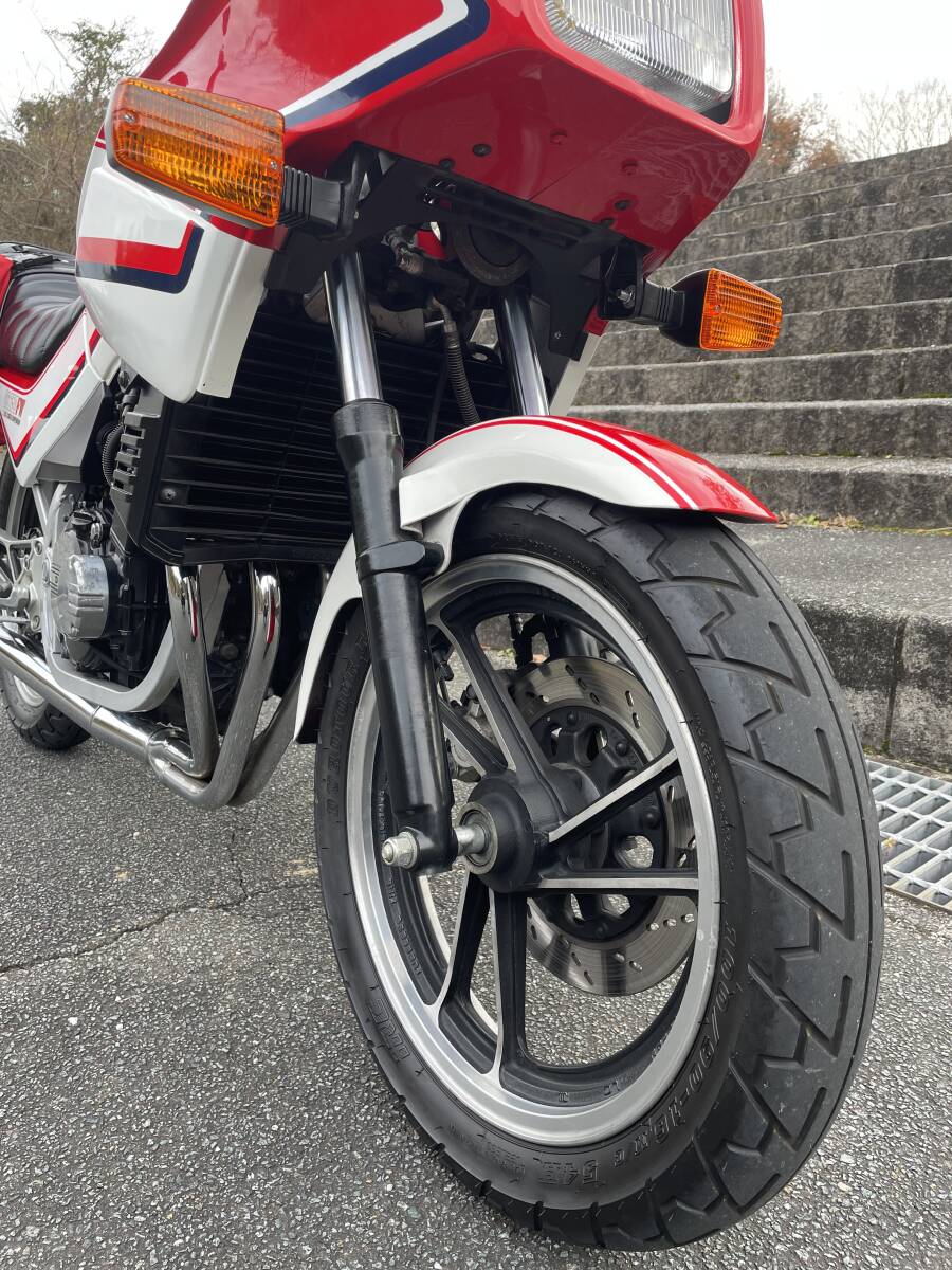 希少】極美車 スズキ GS250FW 極低走行3300キロ 実働整備済 神音 希少】極美車 スズキ GS250FW 極低走行3300キロ 実働整備済 神音
