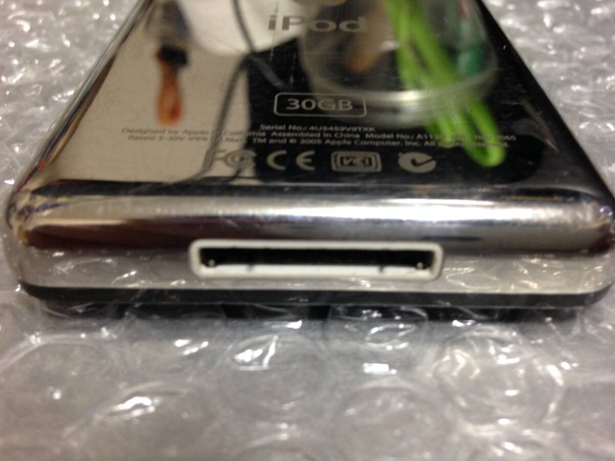 【動作品】iPod classic 30GB　バッテリー○ MA146J/A1136