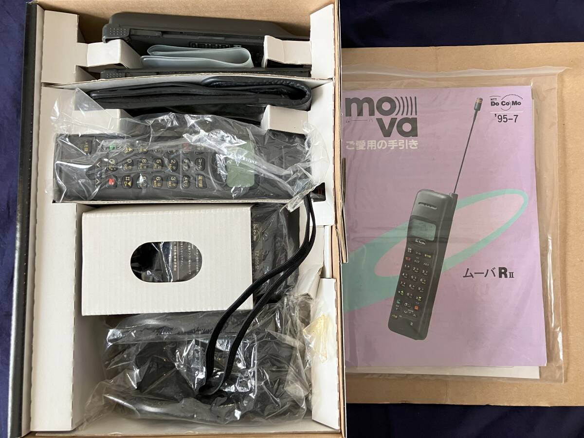NTT MOVA ムーバRⅡドコモ 標準キット TZ-805型 本体・電池 NTT MOVA ムーバRⅡドコモ 標準キット TZ-805型 本体・電池