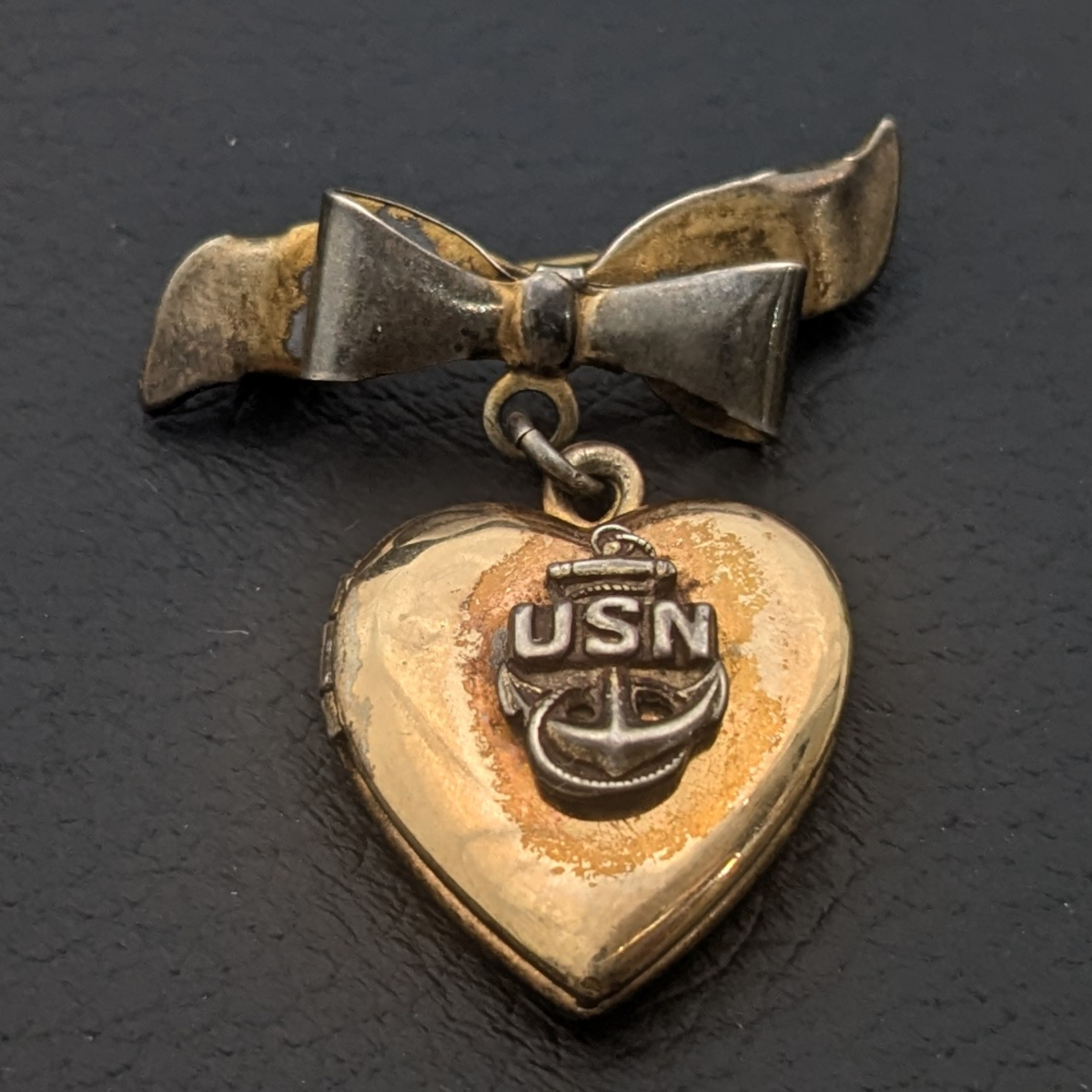 ヴィンテージ シルバー925 WWII Sweetheart USN 10金メッキ ロケットピン ブローチ 6.8g