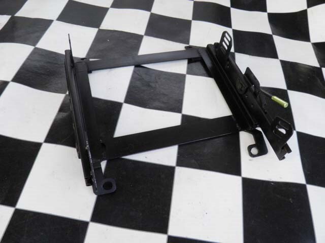 即決/NA/NB/ロードスター/カワイ製作所/スーパーダウン/シートレール/右/運転席側/フルバケットシート/MAZDA/マツダ