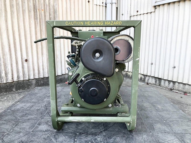 米軍放出品】DEWEY 発電機 2KW ジェネレーター ヤンマー 米軍放出品】DEWEY 発電機 2KW ジェネレーター ヤンマー