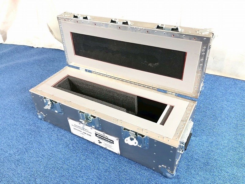 米軍放出品】☆酸素ボンベ輸送ボックス ハードケース ケース 米軍放出品】☆酸素ボンベ輸送ボックス ハードケース ケース