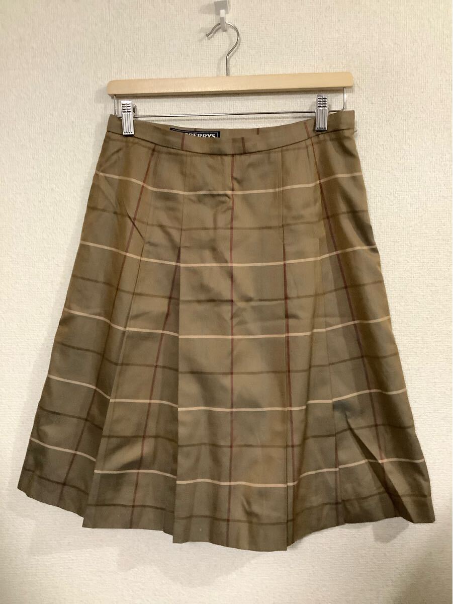 BURBERRY'S バーバリーズ　オールドバーバリー　チェック柄　コットンスカート　プリーツスカート　ミセス　古著　レディース