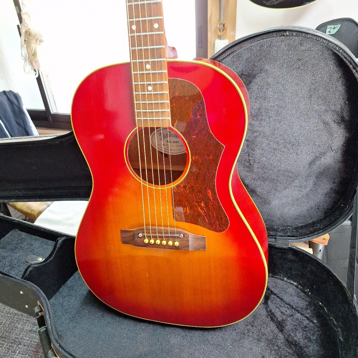 スタッフォード SLG-360 超極低弦高に仕上げた、Gibson B-25 スタッフォード SLG-360 超極低弦高に仕上げた、Gibson B-25