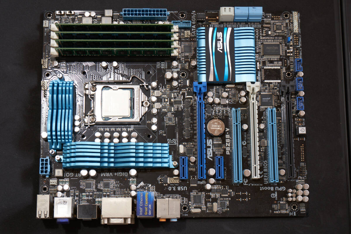 動作確認済み【マザーボード ASUS P8Z68-V IOパネル付】【CPU Intel Core i5-3450S 】【メモリ CFD Panram DDR3-1600 32GB 8GB×4】中古品