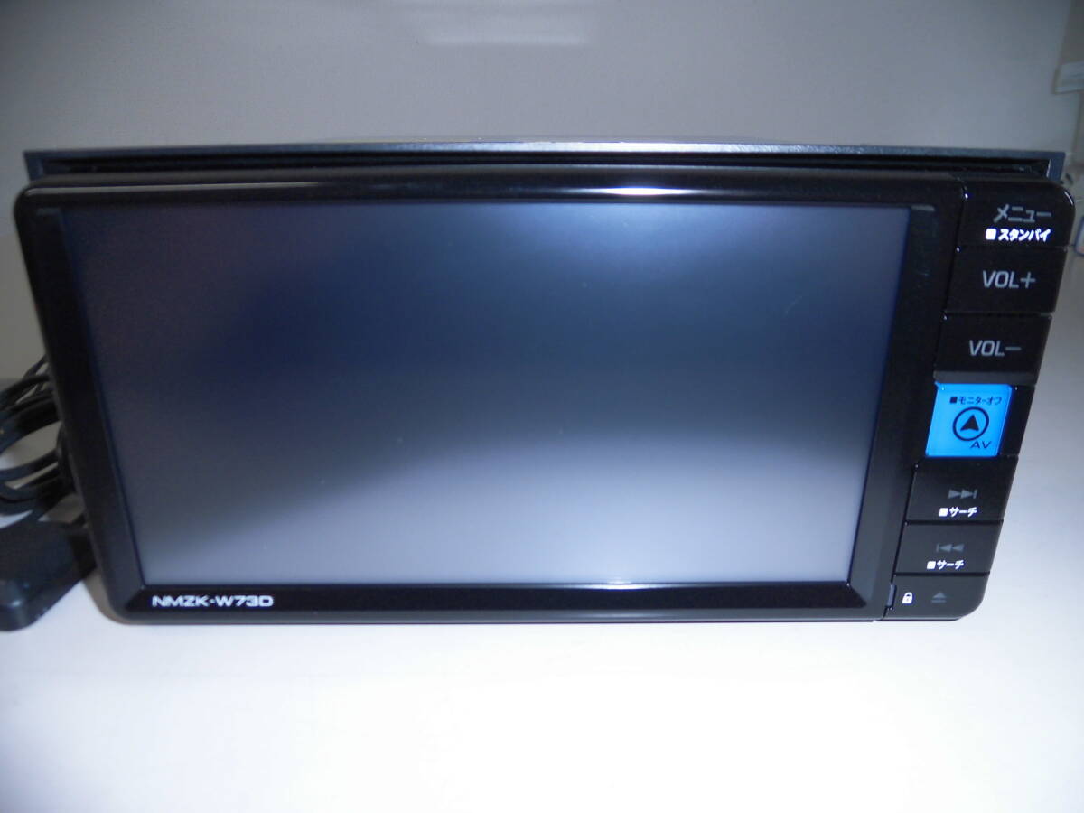 N3178 トヨタ【TOYOTA】純正 メモリーナビ NMZK-W73D 中古品 N3178 トヨタ【TOYOTA】純正 メモリーナビ NMZK-W73D 中古品