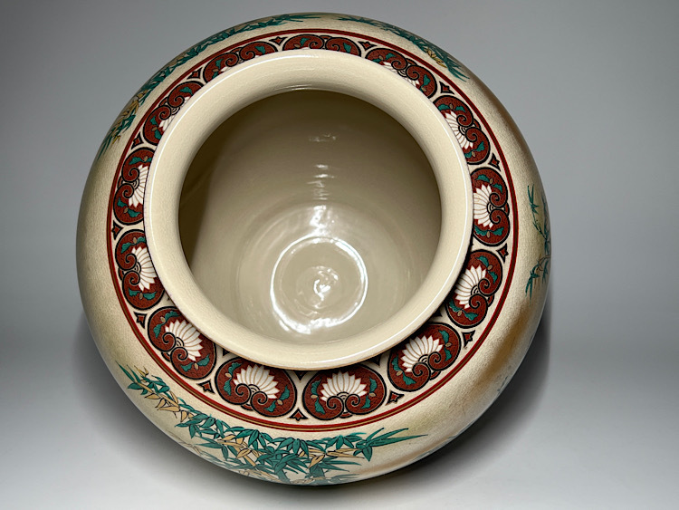 瑞】九谷陶勝作 色絵 竹林七賢図 大花瓶 高:30.8cm(花器 瑞】九谷陶勝作 色絵 竹林七賢図 大花瓶 高:30.8cm(花器