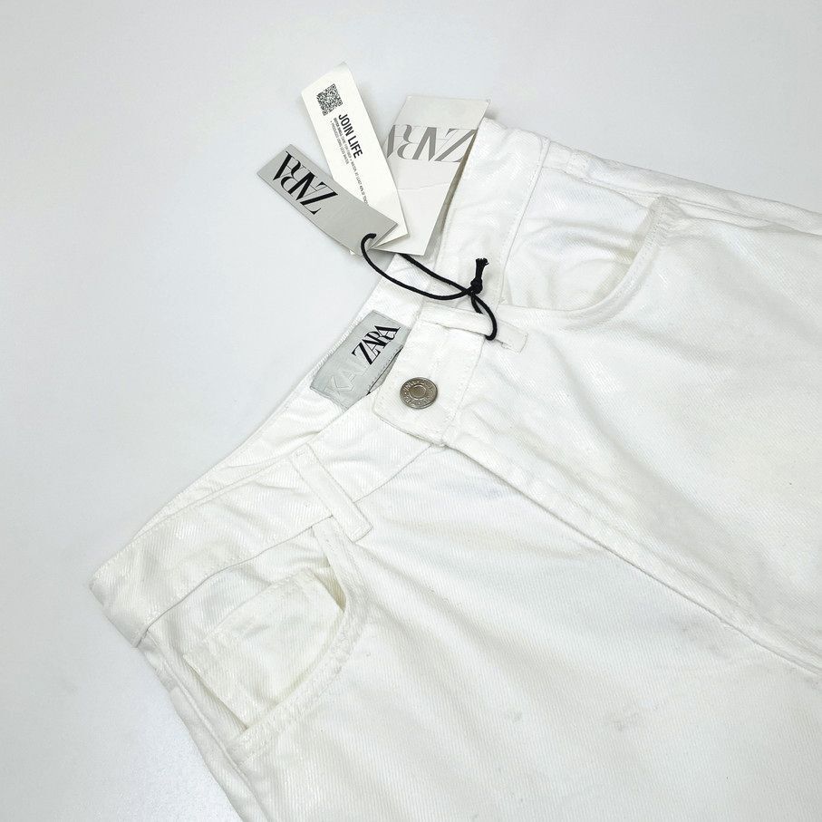 KAIA×ZARA /34/ ホワイトデニムパンツ ジーンズ レディース タグ付き カジュアル 生地 コットン 大人可愛いバイクオートバイデイリー ザラ