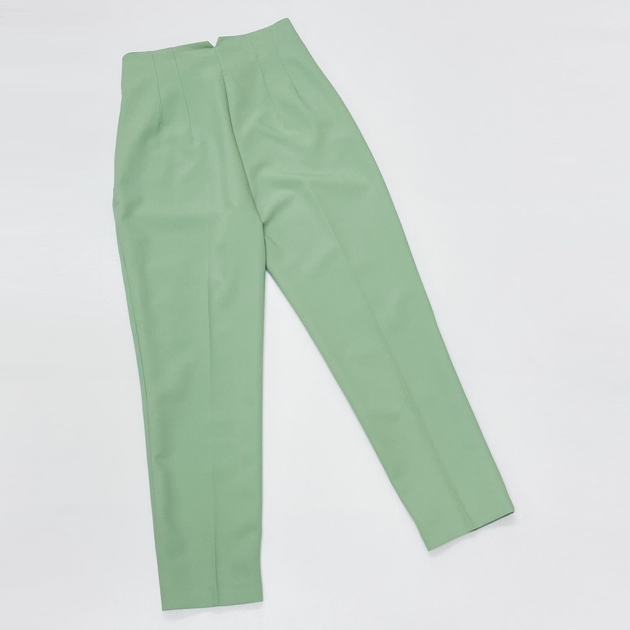 ZARA /S/ グリーン ハイウエストパンツ タグ付き レディース オフィスカジュアル ボトム 通勤 生地ストレッチ大人可愛い ホワイトロゴ ザラ