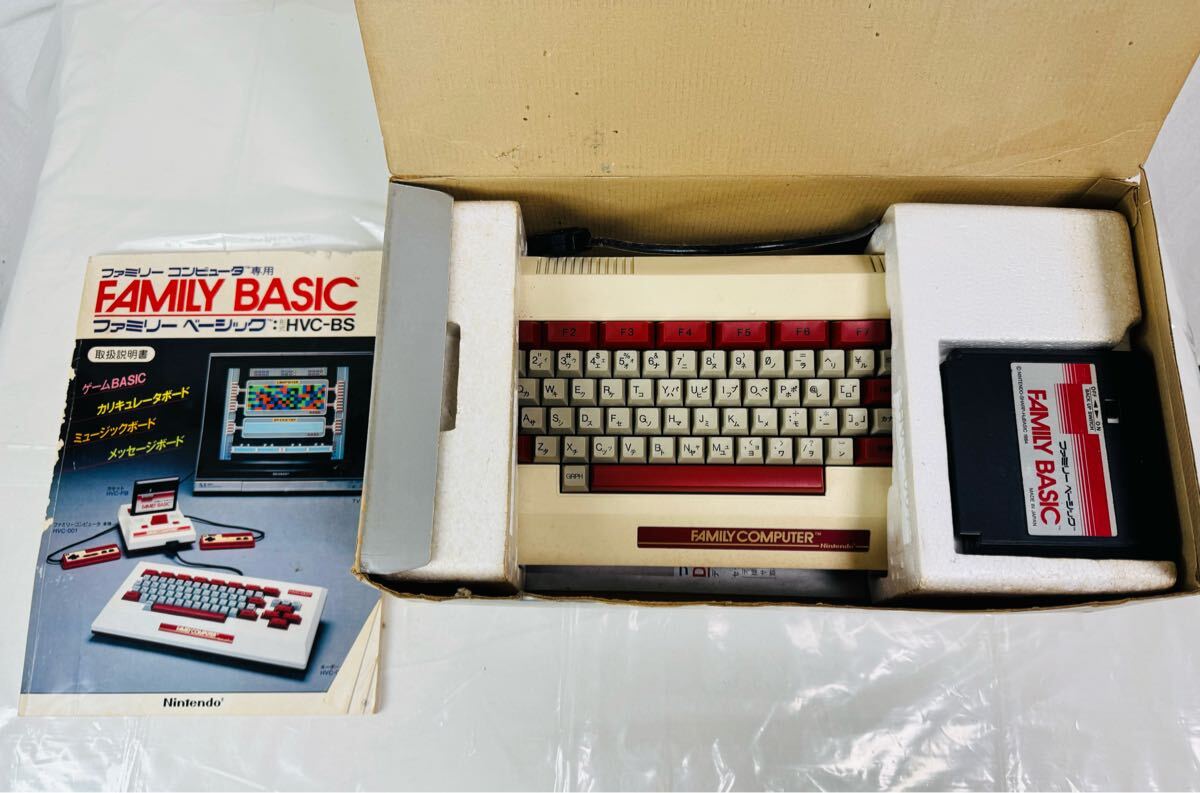 Ξ 任天堂 ニンテンドー ファミリーベーシック/ファミコン Ξ 任天堂 ニンテンドー ファミリーベーシック/ファミコン