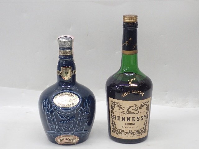 未開栓・古酒】ROYAL SALUTE 21年 ロイヤルサルート 青 陶器 未開栓・古酒】ROYAL SALUTE 21年 ロイヤルサルート 青 陶器