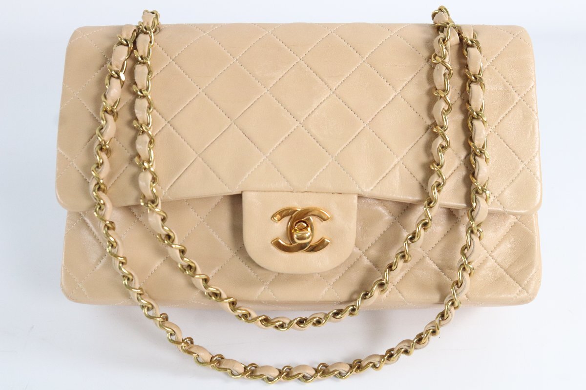 CHANEL シャネル マトラッセ レザー チェーン ターンロック CHANEL シャネル マトラッセ レザー チェーン ターンロック