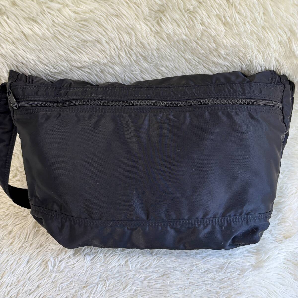 1円〜 希少◎ HEAD PORTER TANKER ショルダーバッグ ボディ 1円〜 希少◎ HEAD PORTER TANKER ショルダーバッグ ボディ