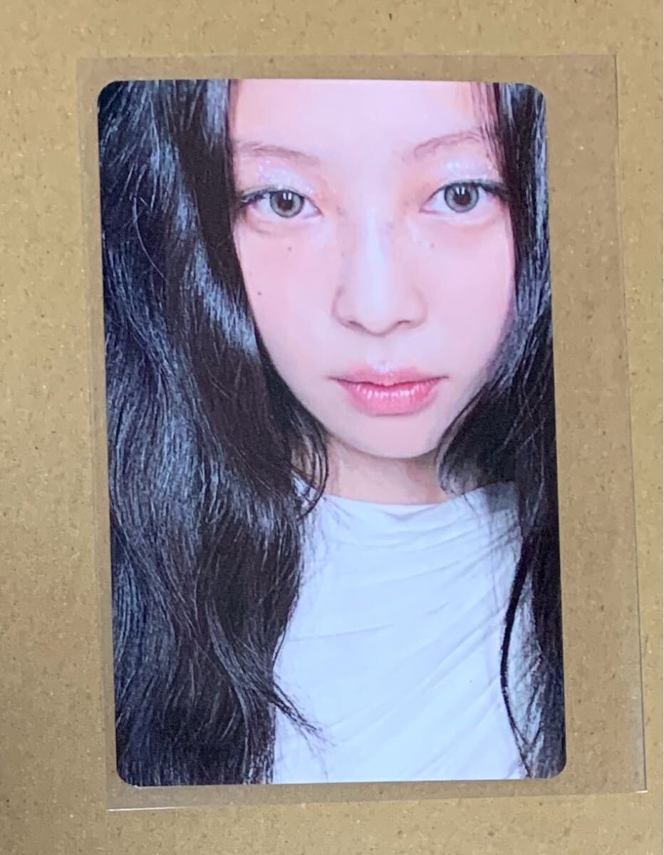 フォトカードE (応援店 Ver ) JENNIE RUBY ジェニー ルビー フォトカードE (応援店 Ver ) JENNIE RUBY ジェニー ルビー