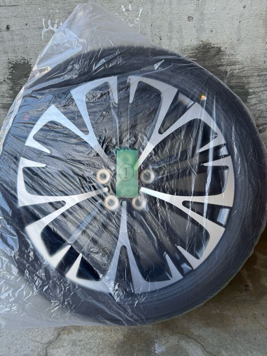 新車外し トヨタ ヤリスクロス純正ホイールとタイヤのセット1本 新車外し トヨタ ヤリスクロス純正ホイールとタイヤのセット1本