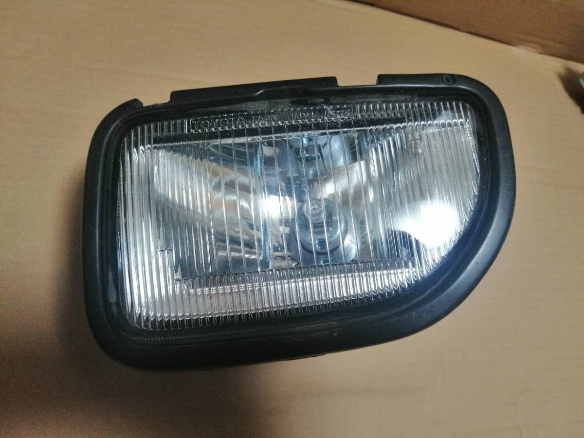 トヨタ MR2 SW20 フォグランプ 左側