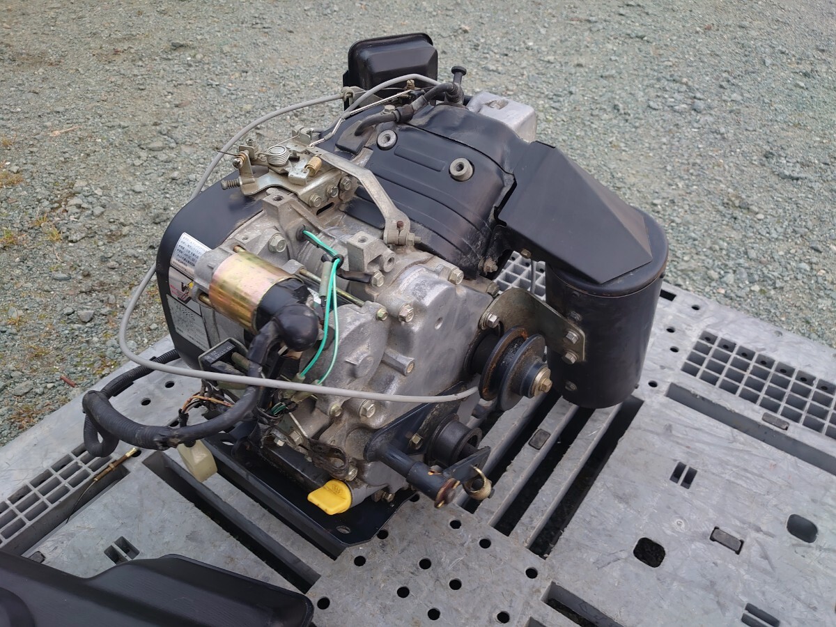 特価在庫整理 ガソリンエンジン 川崎 KAWASAKI FE221G OHV 馬力 特価在庫整理 ガソリンエンジン 川崎 KAWASAKI FE221G OHV 馬力