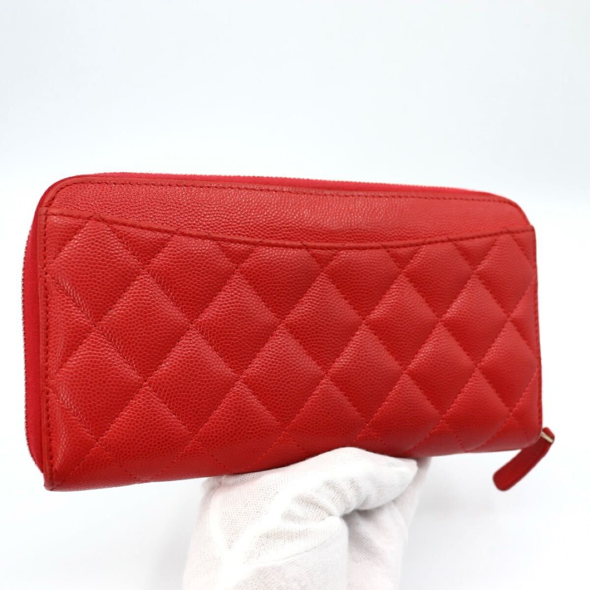 CHANEL 新型 美品 シャネル キャビアスキン ラウンドファスナー CHANEL 新型 美品 シャネル キャビアスキン ラウンドファスナー
