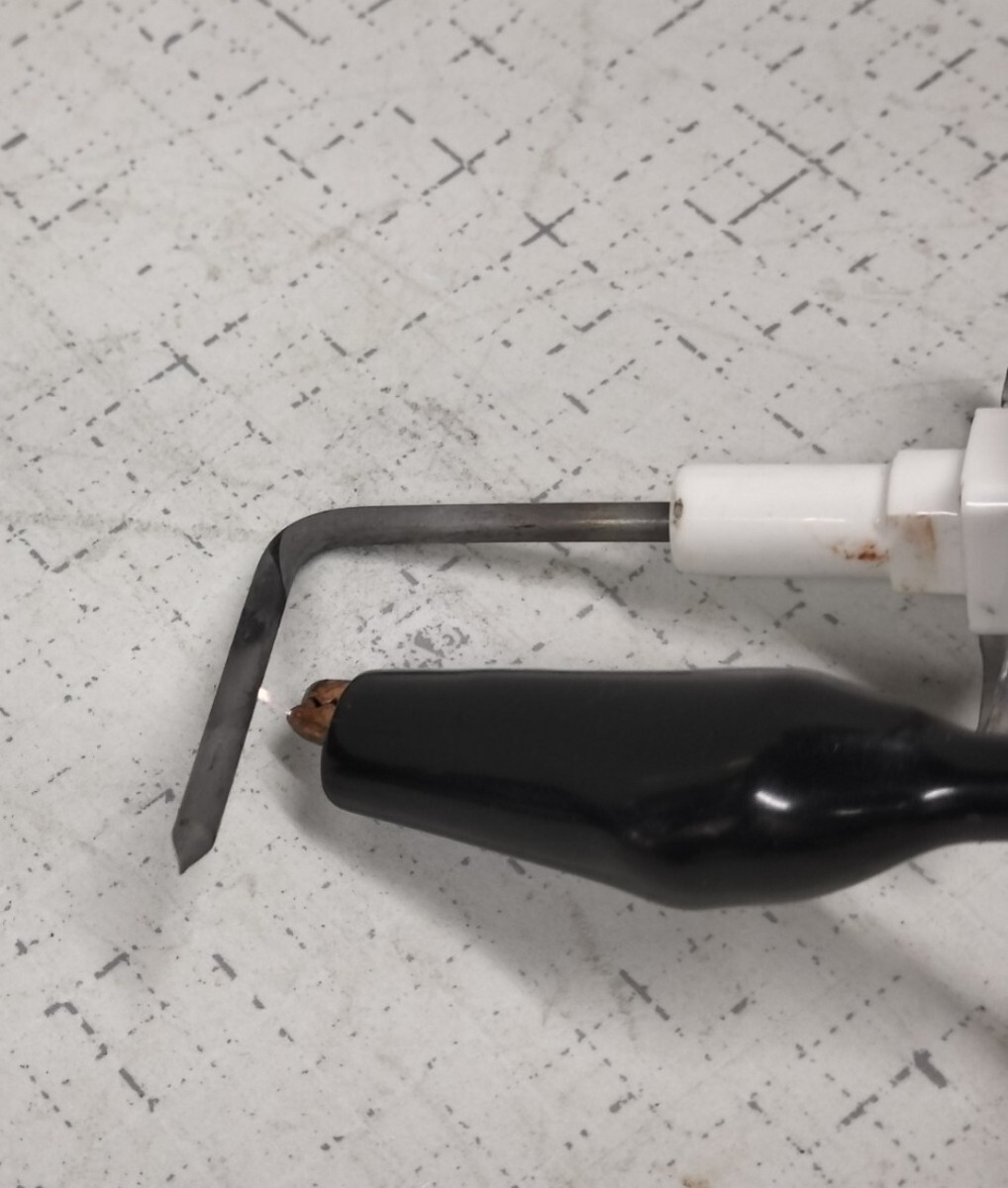 9-[ストーブ]點(diǎn)火トランス/イグナイタ/スパーカー/661025/AC100v/中古部品