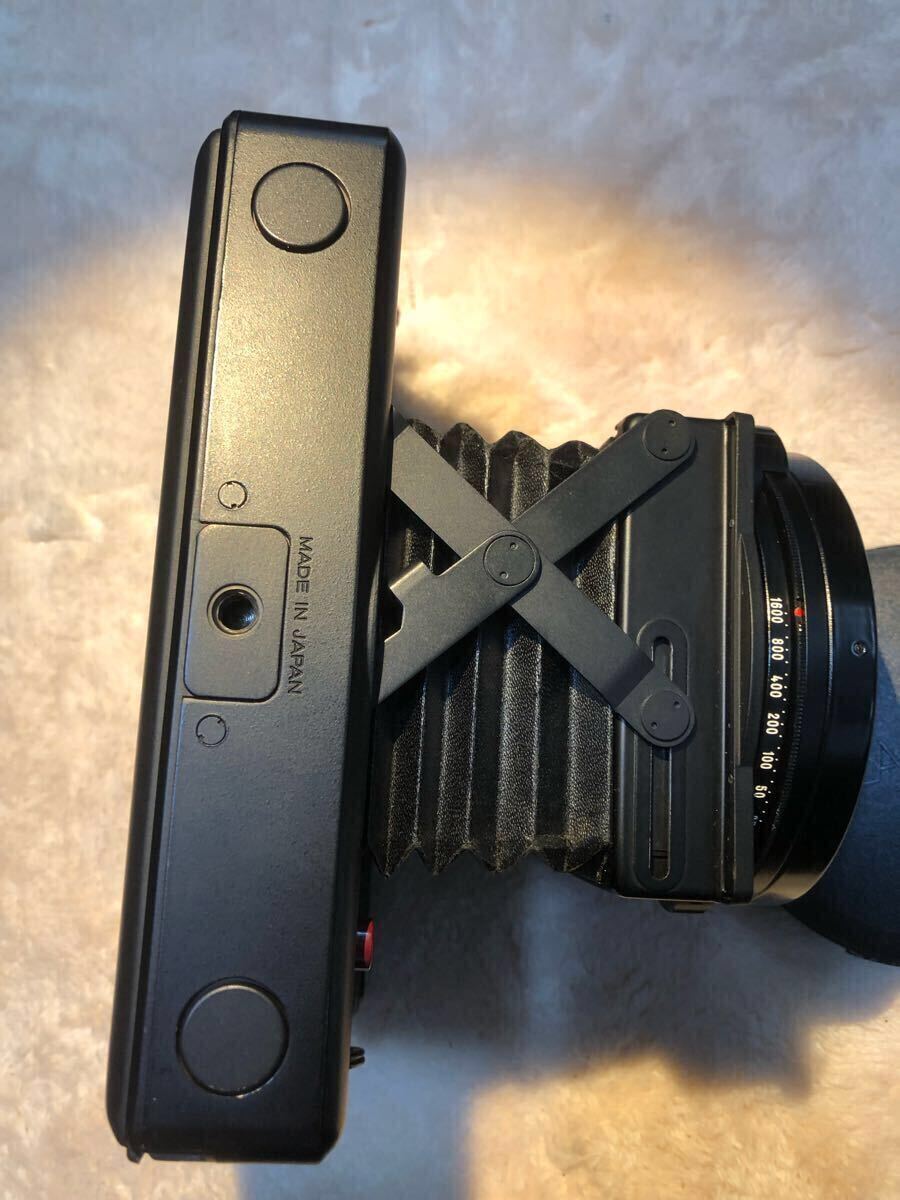 Makina 67 Nikon Nikkor 80mm f2.8 フィルムカメラ 中判カメラ Makina 67 Nikon Nikkor 80mm f2.8 フィルムカメラ 中判カメラ
