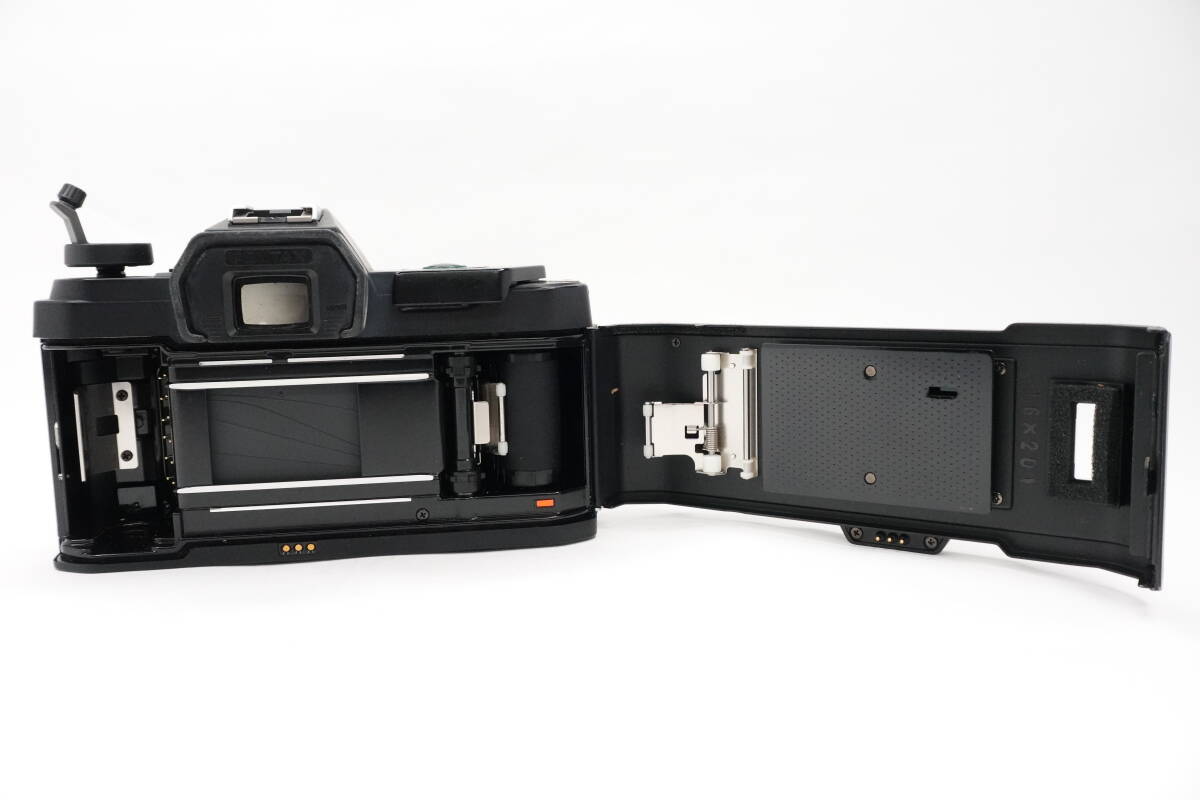 * есть перевод сильно сниженная цена * Pentax PENTAX P30 DATE однообъективный зеркальный камера корпус MC COSMICAR ZOOM 35-70mm F3.5-4.5 линзы работоспособность не проверялась #759
