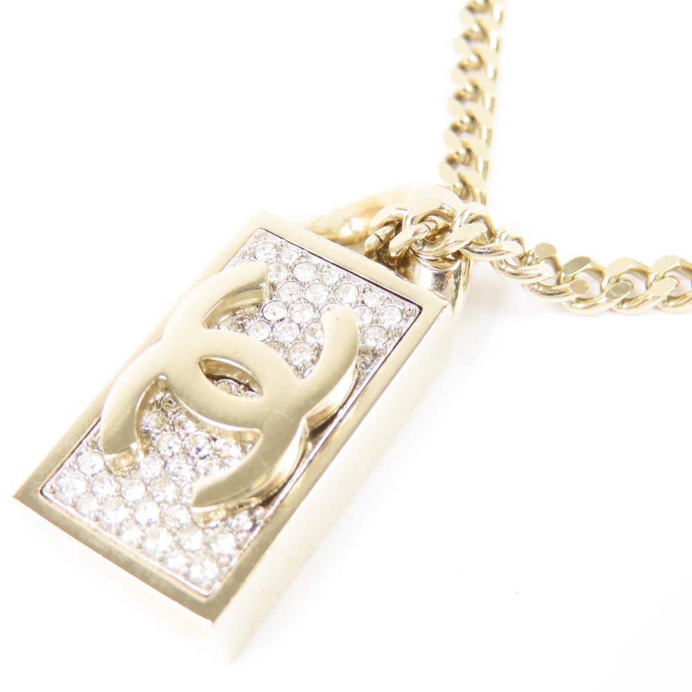 chanel シャネル ゴールド プレート ネックレス 21A チェーン chanel シャネル ゴールド プレート ネックレス 21A チェーン