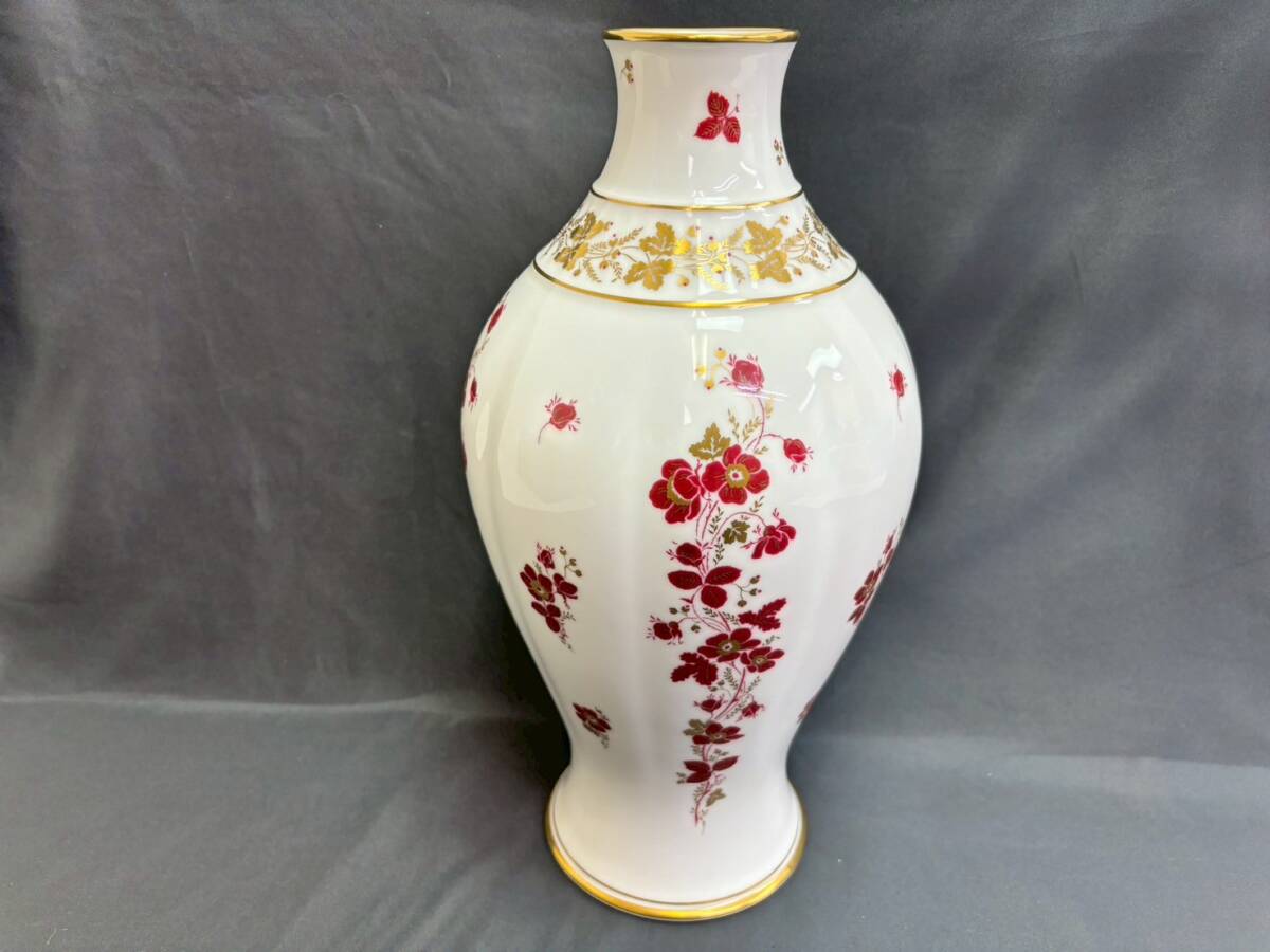 T328B【美品】大倉陶園 OLD OKURA 花文花瓶 花器 フラワーベース T328B【美品】大倉陶園 OLD OKURA 花文花瓶 花器 フラワーベース