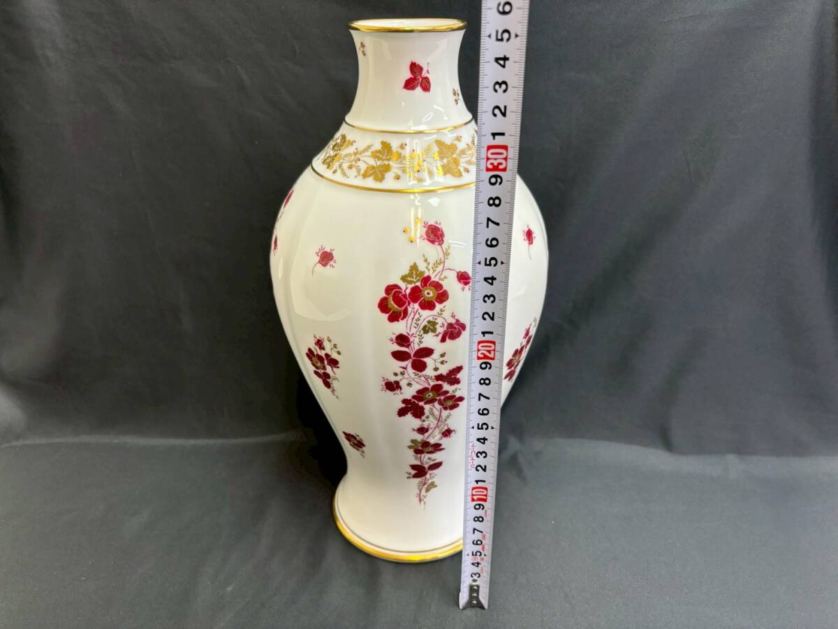 T328B【美品】大倉陶園 OLD OKURA 花文花瓶 花器 フラワーベース T328B【美品】大倉陶園 OLD OKURA 花文花瓶 花器 フラワーベース
