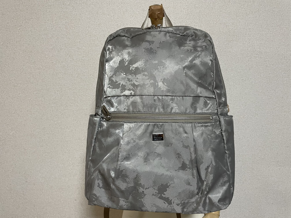 ●４８００円即決です●　　　kanana project　カナナプロジェクト　リュック