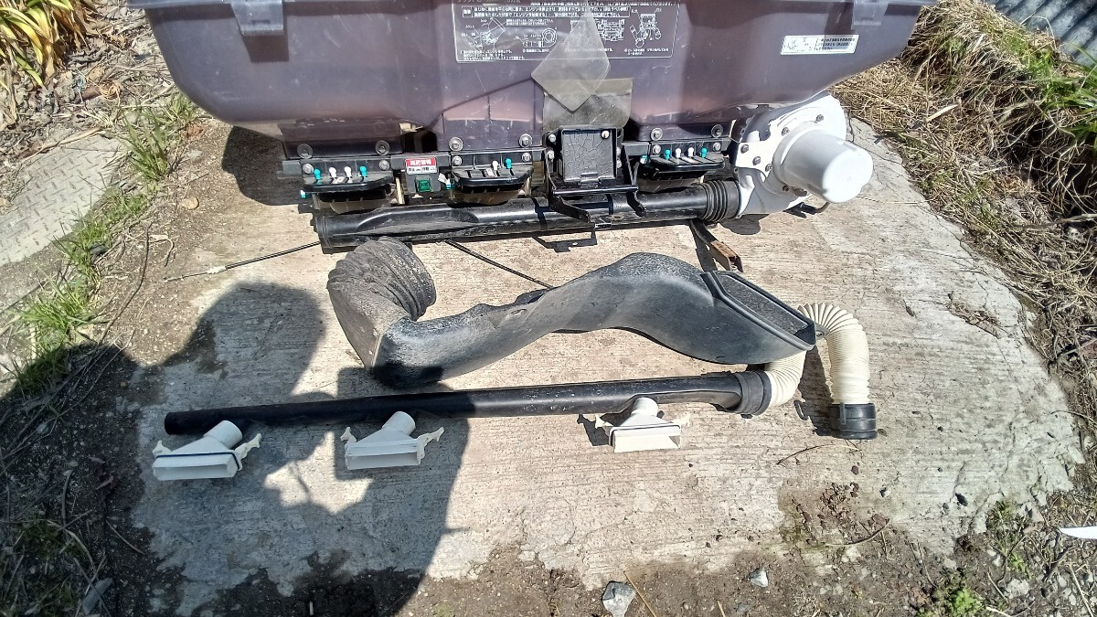 施肥機　クボタ田植機　SPU500P　木津川市発_画像8