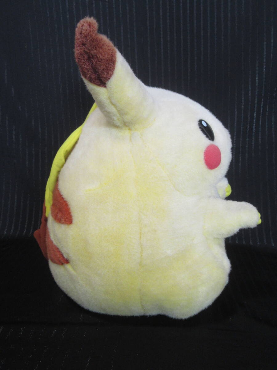 TOMY「ポケモン 等身大 ピカチュウ ぬいぐるみ」当時物 TOMY「ポケモン 等身大 ピカチュウ ぬいぐるみ」当時物