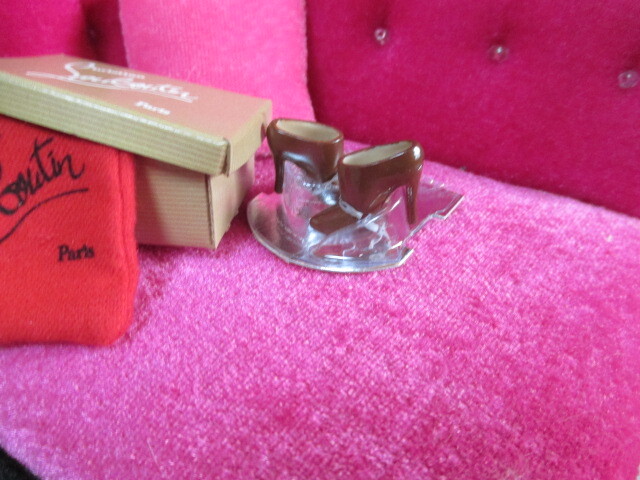 !_* Mattel Barbie collector Christian Louboutin Barbie Shoe Collection чай цвет Christian Louboutin сотрудничество Barbie размер. обувь 