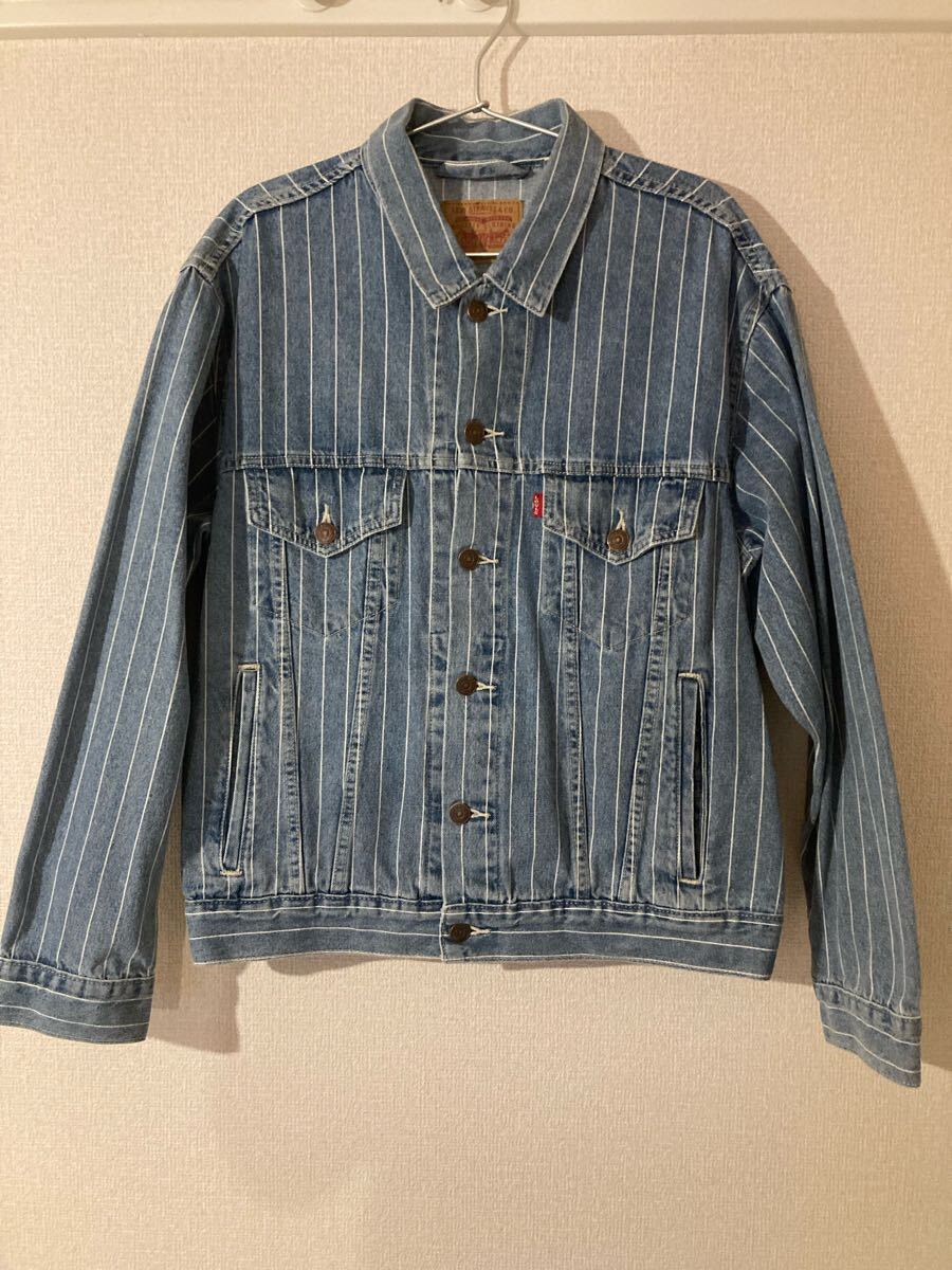 ジャケット・アウター Supreme Levi's Pinstripe Trucker Jacket Supreme Levi's Pinstripe Trucker Jacket (With Pin) Black Stripe