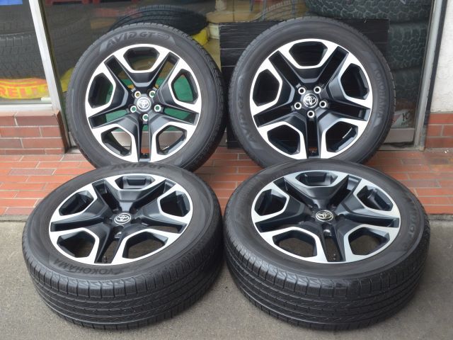 19インチ トヨタ RAV4 アドベンチャー 純正 19X7.5J PCD 114.3 5 19インチ トヨタ RAV4 アドベンチャー 純正 19X7.5J PCD 114.3 5